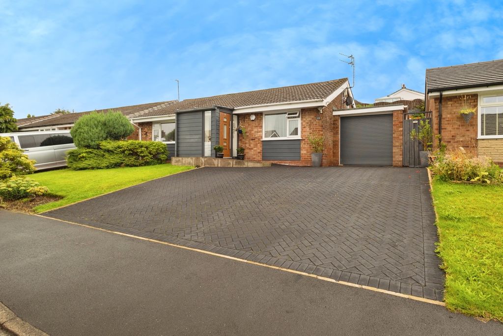 Property photo 1 of 17 Photo