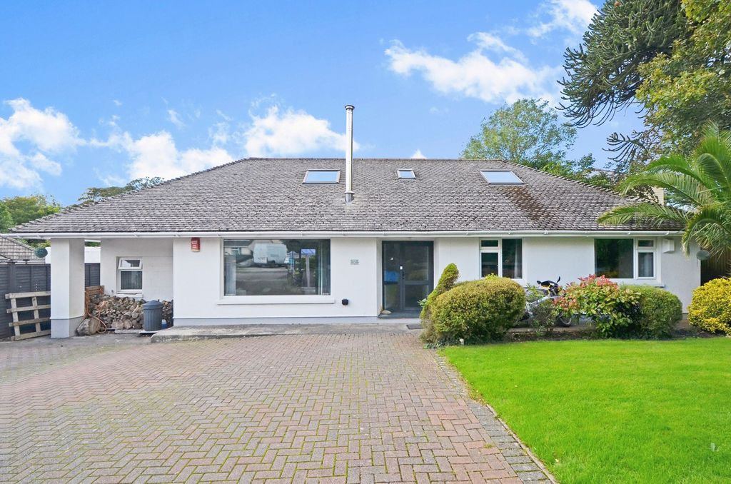 Property photo 1 of 31 Photo 30