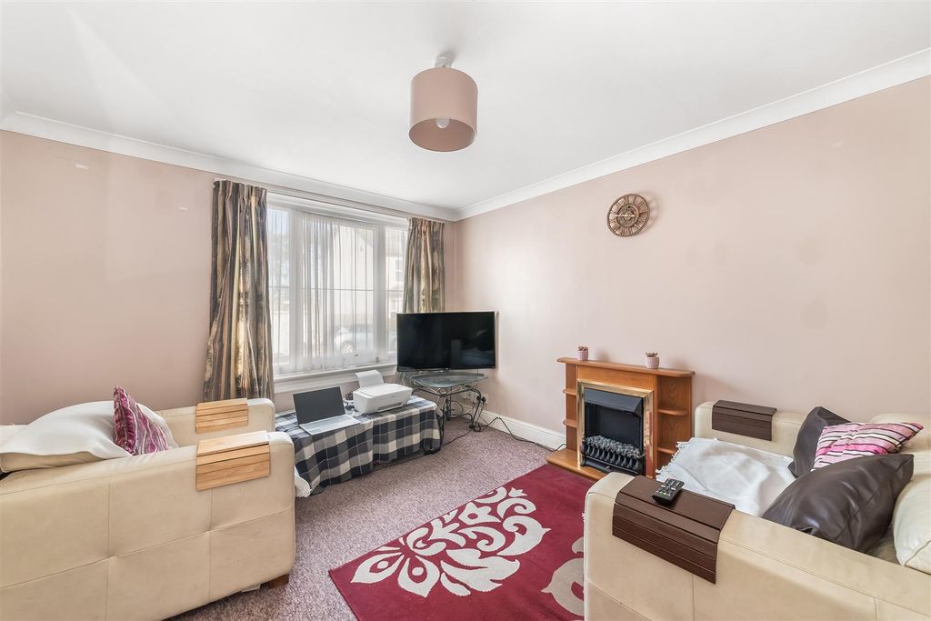 Property photo 2 of 13 Reception Room