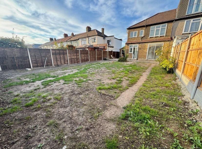 Property photo 3 of 8