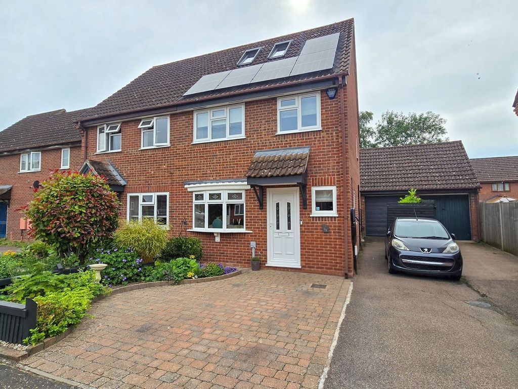 Property photo 1 of 27