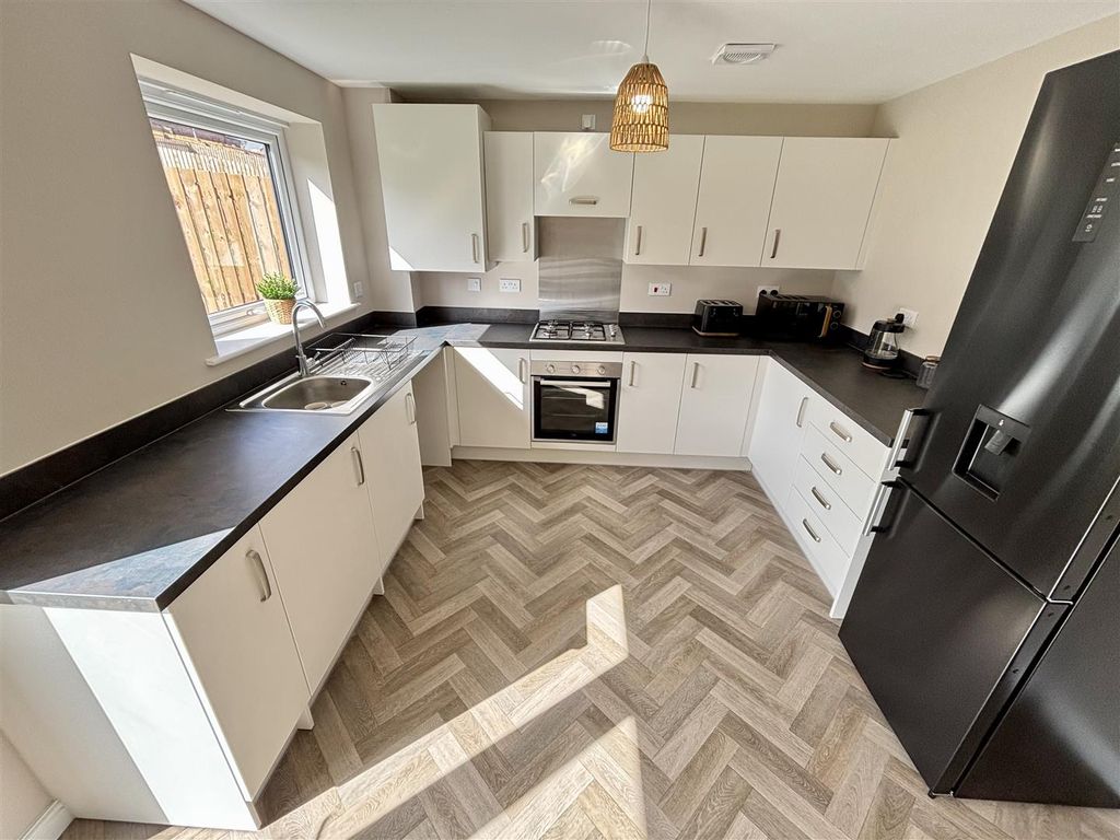 Property photo 3 of 18 Open Plan Kitchen And Dining Room