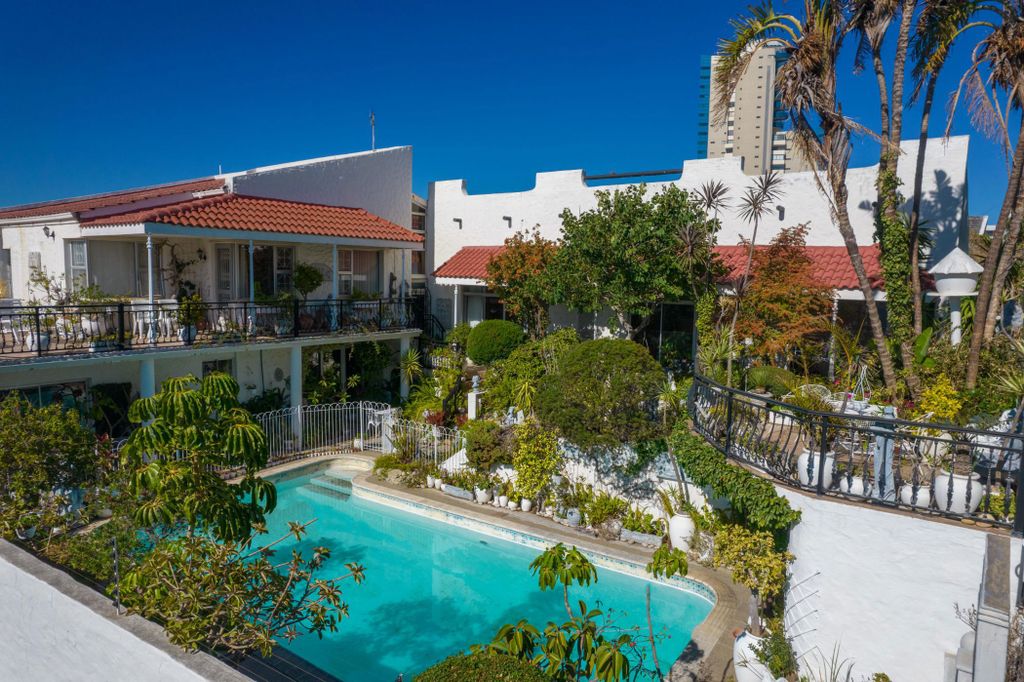 Property photo 1 of 35 Sw1695111