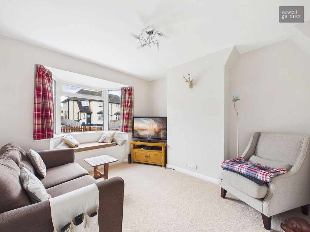 Property photo 3 of 16