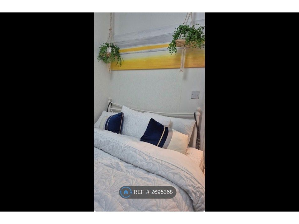 Property photo 1 of 15 Room1