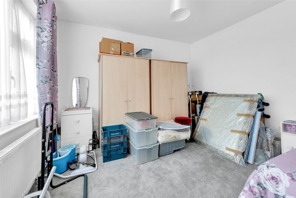 Property photo 2 of 23 Picture No. 05