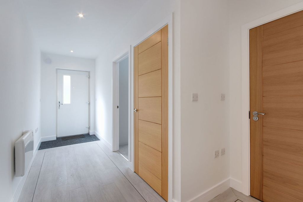 Additional image 9 of 1 bed flat for saleBramblefield Close, Longfield DA3