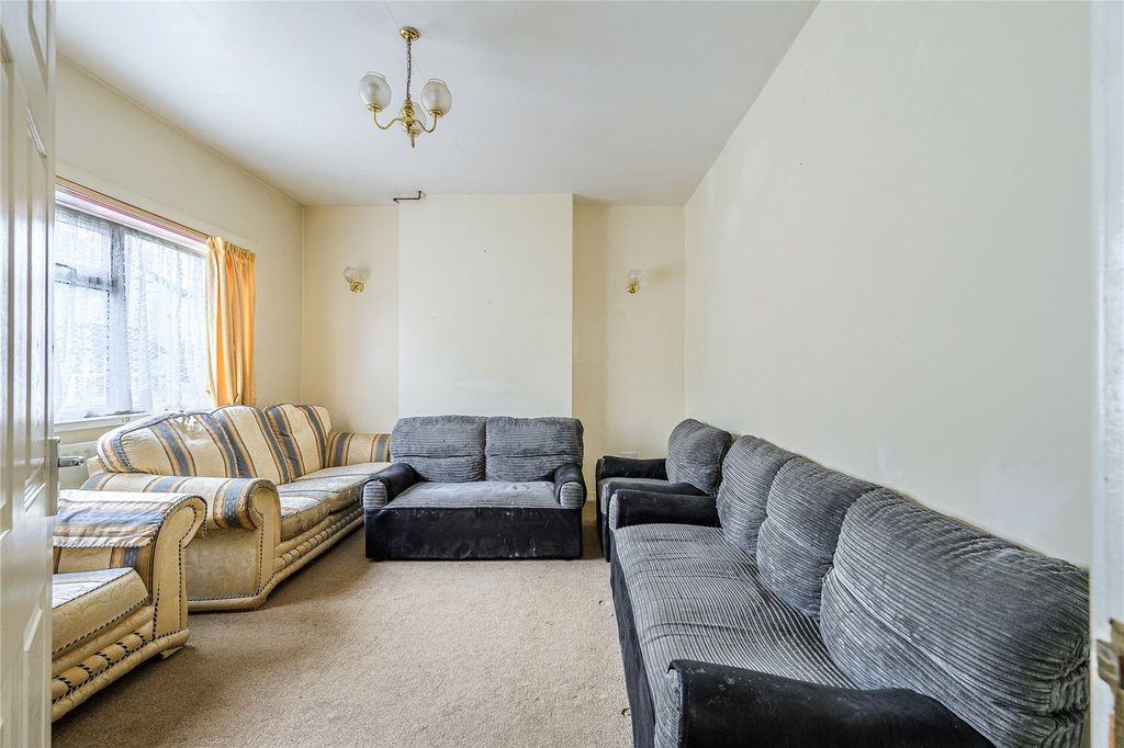 Property photo 3 of 19 Picture No. 12