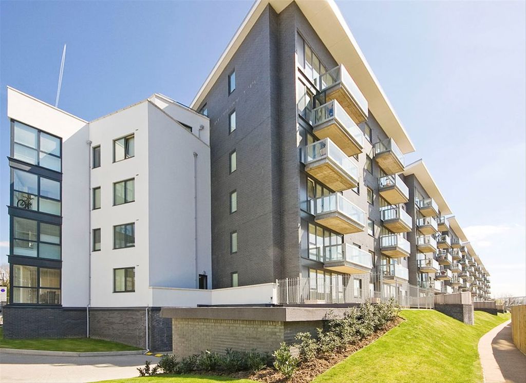 Property photo 3 of 7