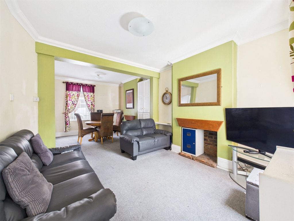 Property photo 2 of 9 Picture No. 01