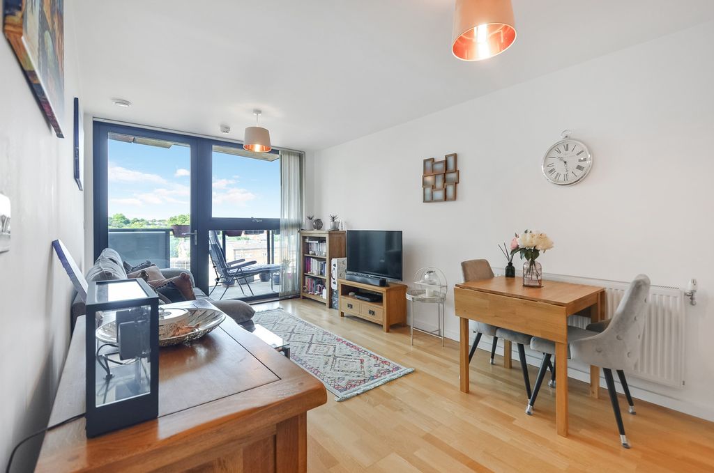 Property photo 2 of 16 Open Plan Living Area_Pic_ (2).Jpg