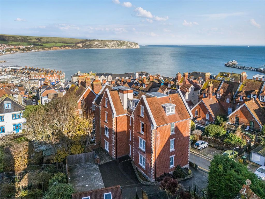 Property photo 1 of 23 1386667 (5).Jpg