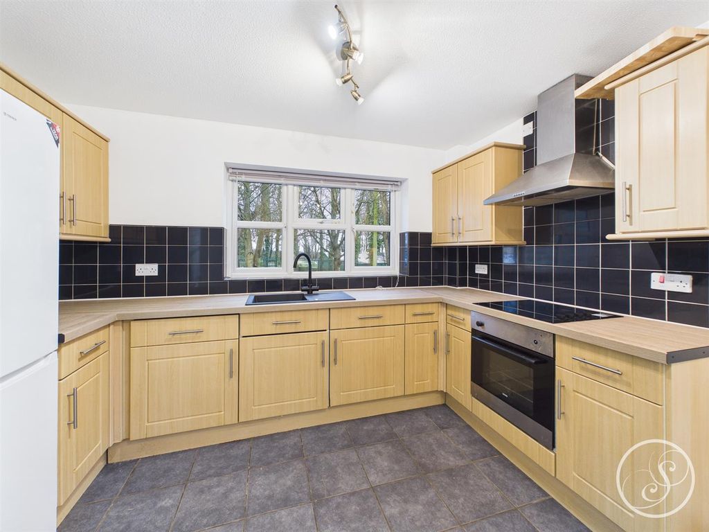 Property photo 1 of 13 Cam02071G0-Pr0830-Still018.Jpg