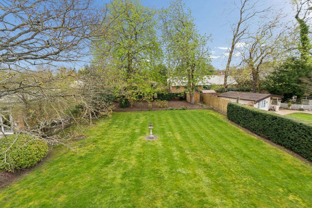 Property photo 2 of 44 Picture No. 07