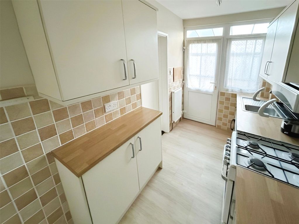 Property photo 3 of 12 Picture No. 06