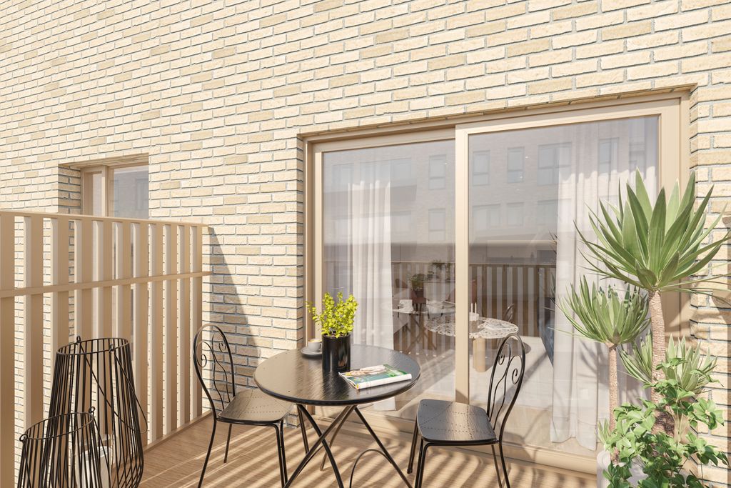 Property photo 2 of 14