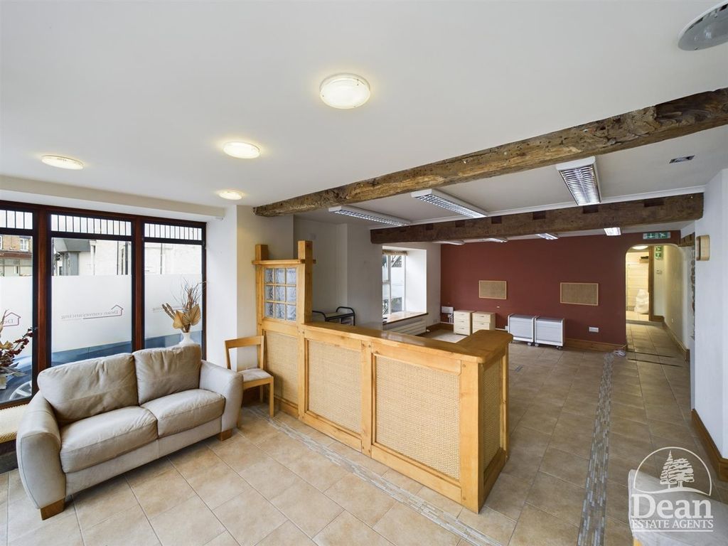 Property photo 3 of 21