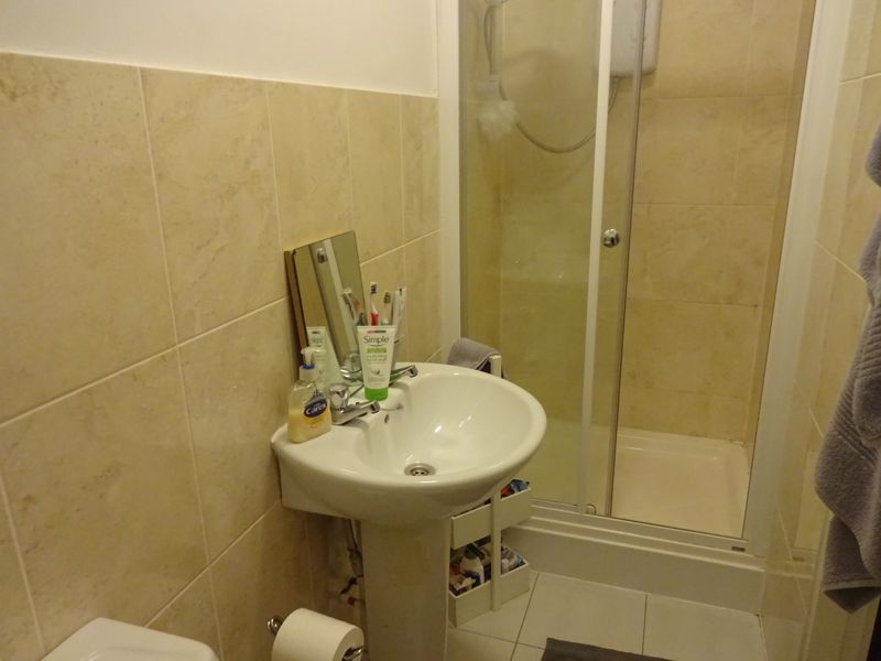 Property photo 3 of 11 Photo 5