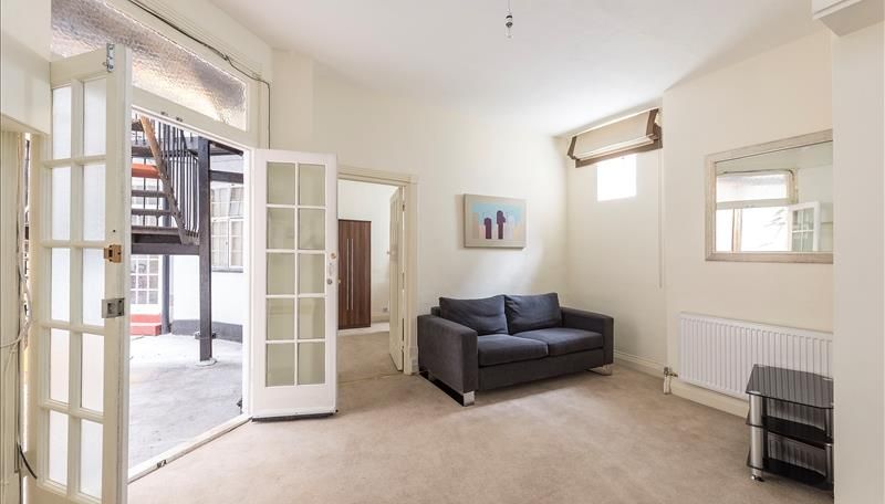 Property photo 2 of 8 070Fe391694Ef1617Dd5E72F33870Fadf77F6207.Jpg