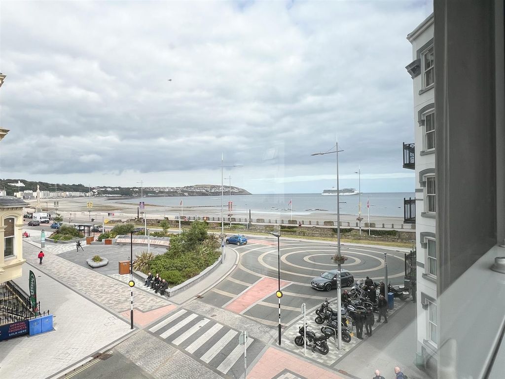 Additional image 11 of 3 bed flat to rentFlat 3, Samuel Webbs, Marina Road, Douglas IM1