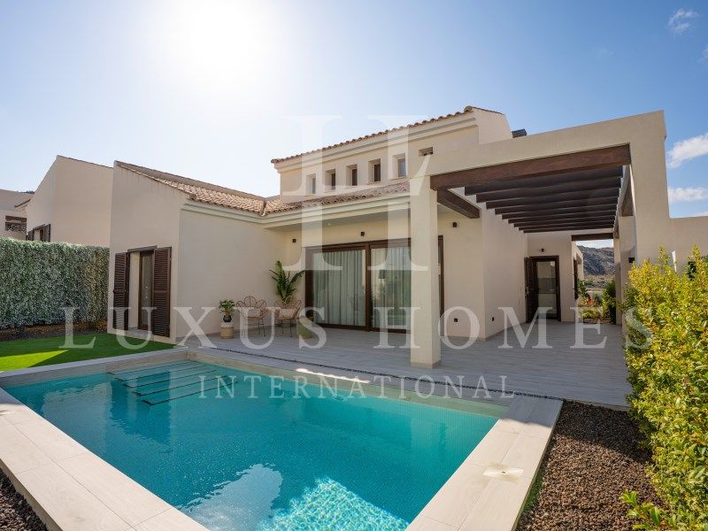 Property photo 1 of 29