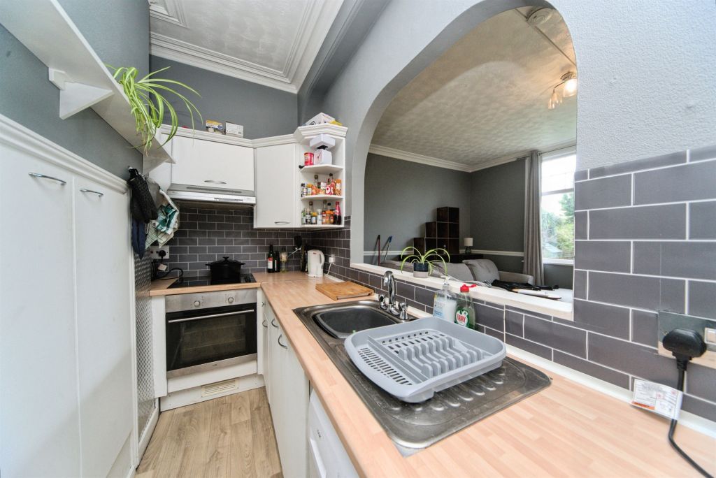 Property photo 3 of 15