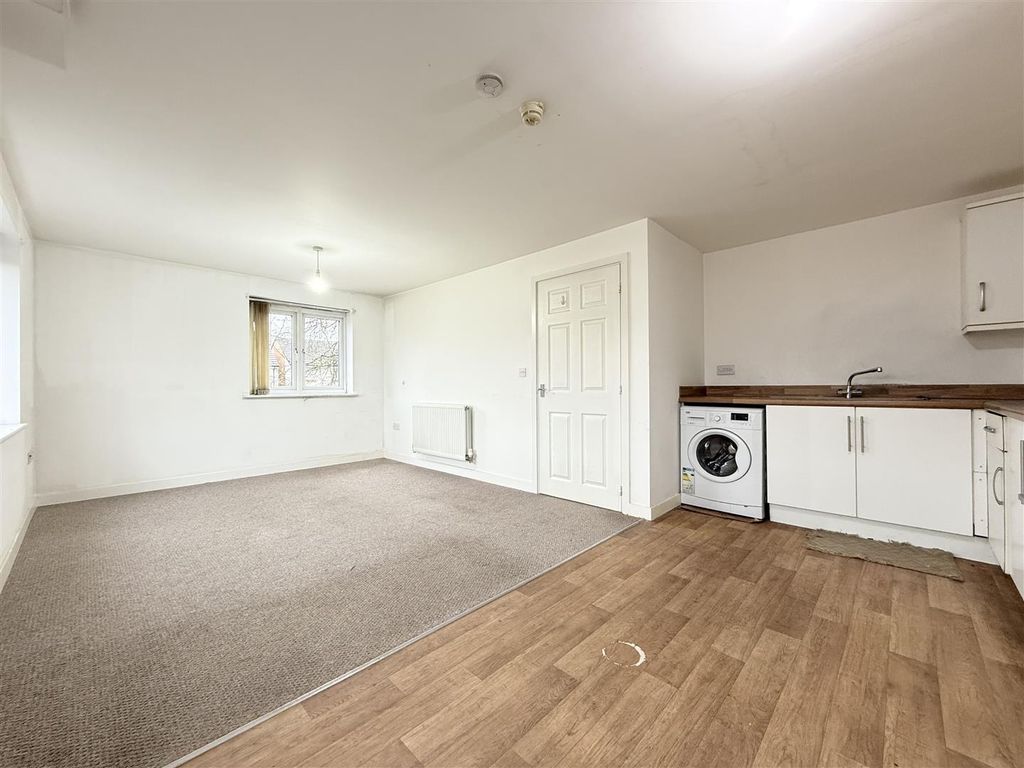 Property photo 3 of 7 Kti8Qbslge-Qtjyppddiyq.Jpg