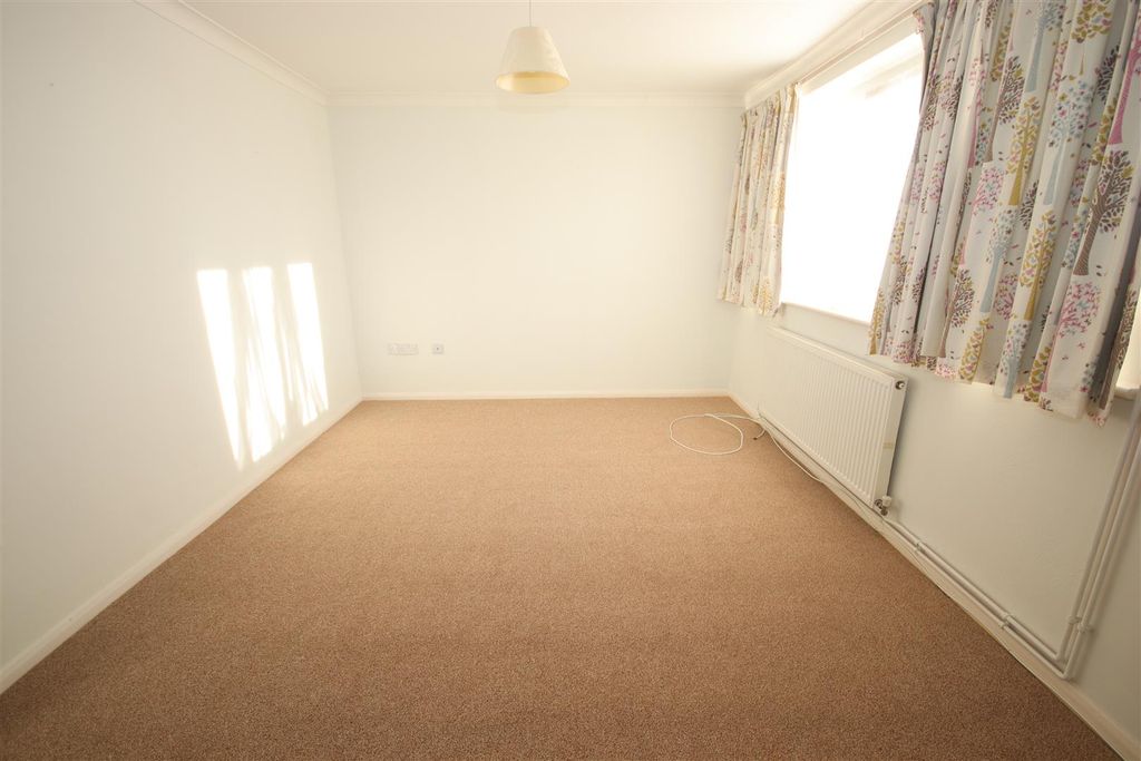 Property photo 3 of 6 Img_7361.Jpg