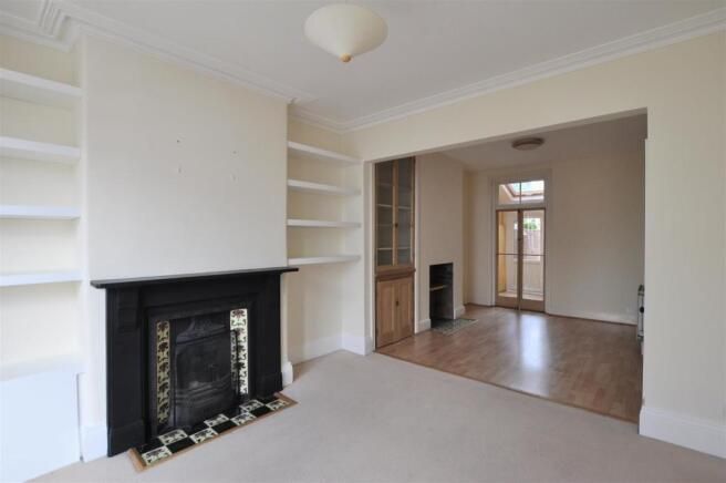 Property photo 3 of 9 61 St Leonards Road - 04.Jpeg