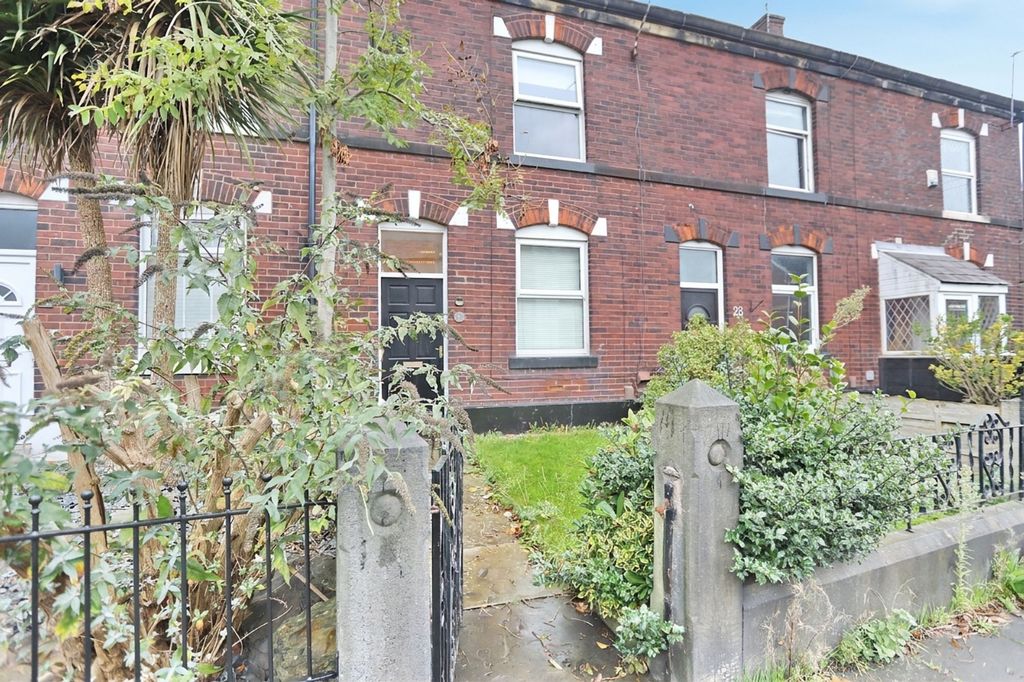 Property photo 1 of 9