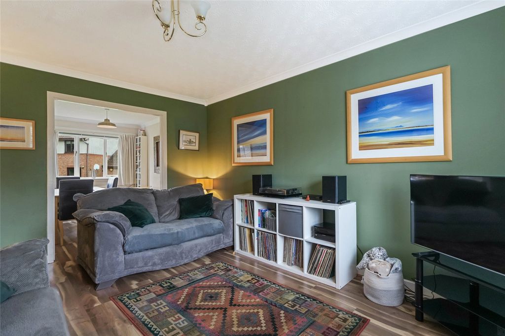 Property photo 2 of 21 Picture No. 05