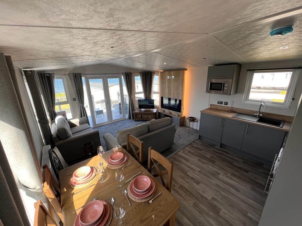 Property photo 3 of 14 Whatsapp-Image-2023-09-21-At-12.43.15-11.Jpeg