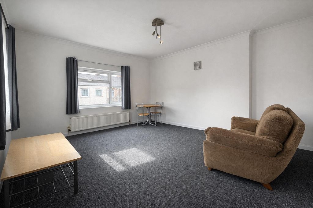 Property photo 2 of 7 73356848-c8Fe-4c1c-9Ec0-Af3618Afbc6B.Png