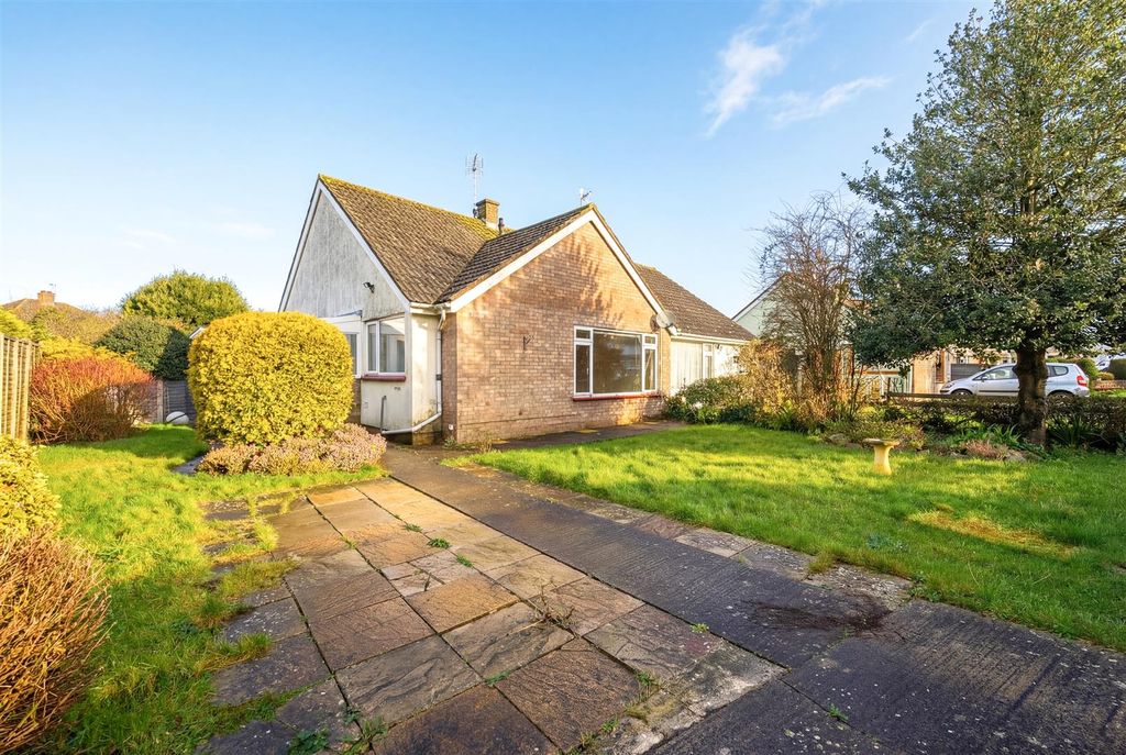 Property photo 1 of 18 7678.Jpg