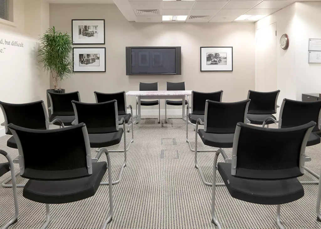 Property photo 2 of 9