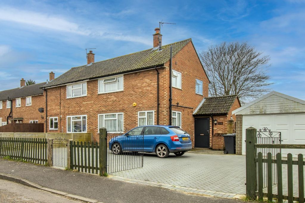 Property photo 1 of 14 Front 2.Png