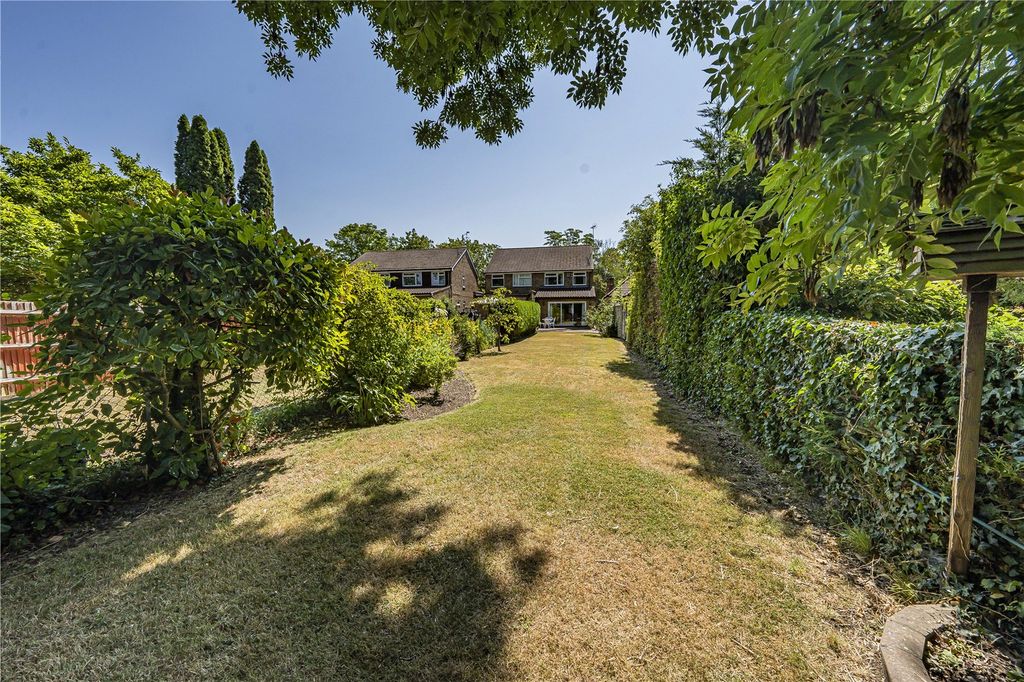 Property photo 2 of 20 Picture No. 16
