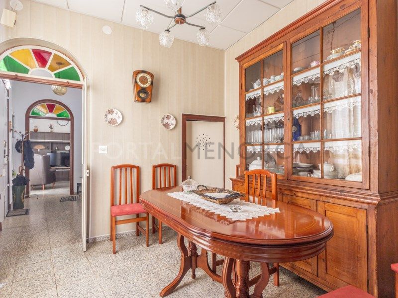 Property photo 2 of 26