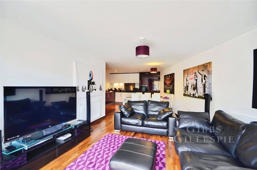 Property photo 3 of 10 Picture No. 18