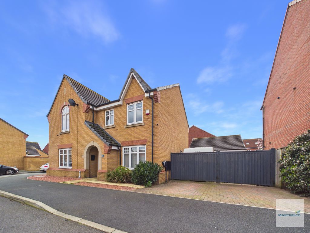 Property photo 1 of 26 Cam03394G0-Pr0471-Still029