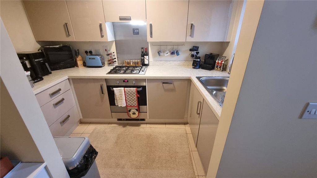 Property photo 3 of 17 Picture No. 41