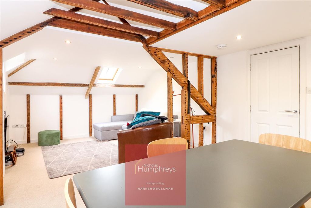 Property photo 3 of 13 Img_1244.Jpg