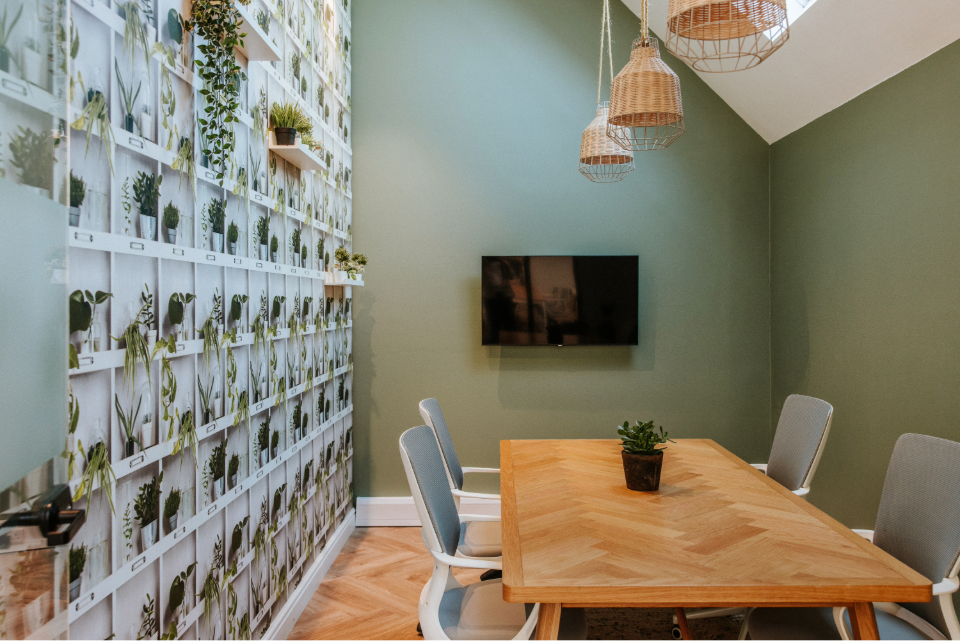 Property photo 1 of 8 Meeting Room