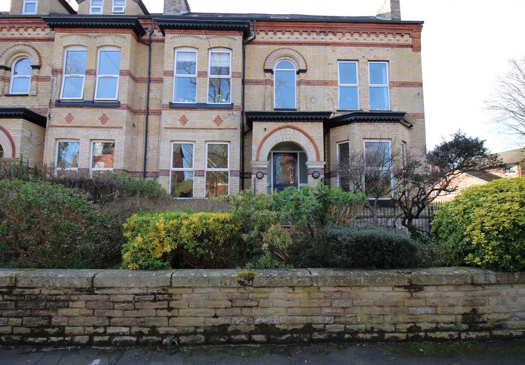 Property photo 1 of 16 Main Image