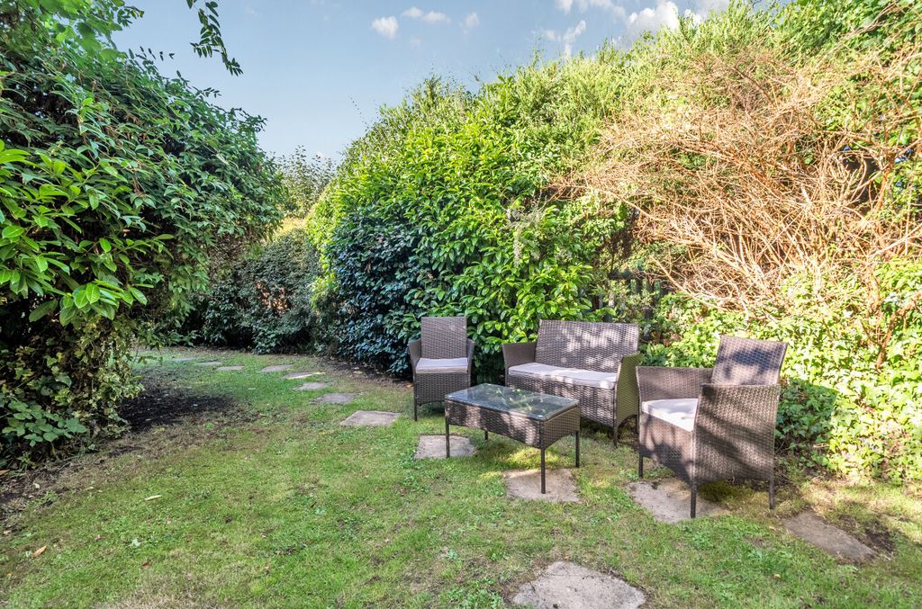 Property photo 2 of 19 1510986-10-1A077E...