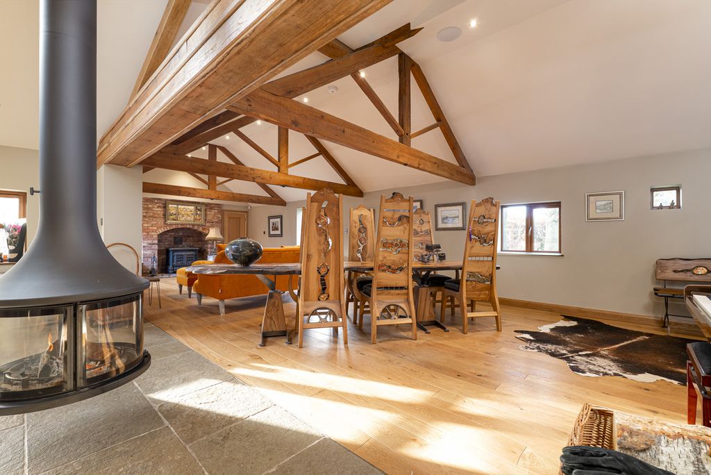 Additional image 6 of 6 bed property for saleAbnalls Farm, Cross In Hand Lane, Lichfield WS13