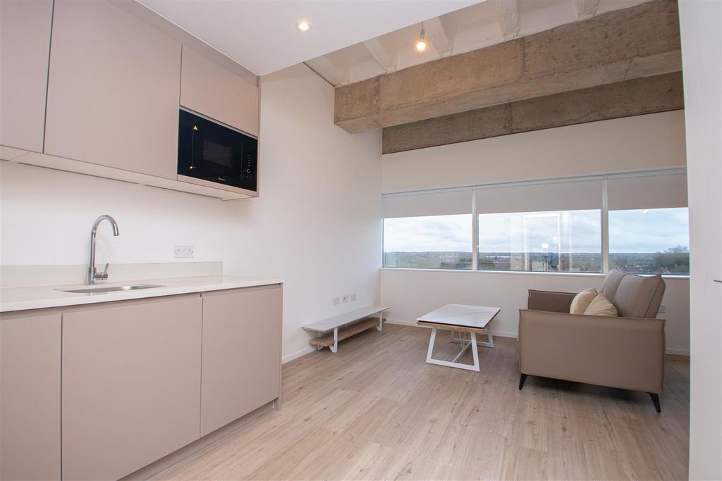 Property photo 2 of 22 K62Nscven0Kznfktwiphxq.Jpg