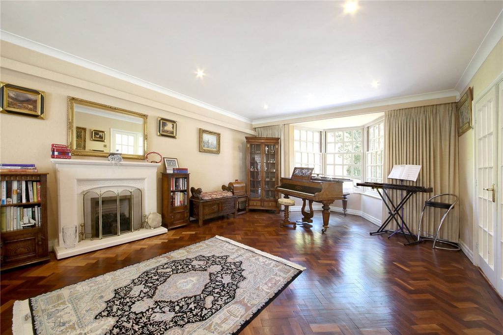 Property photo 2 of 14 Picture No. 05
