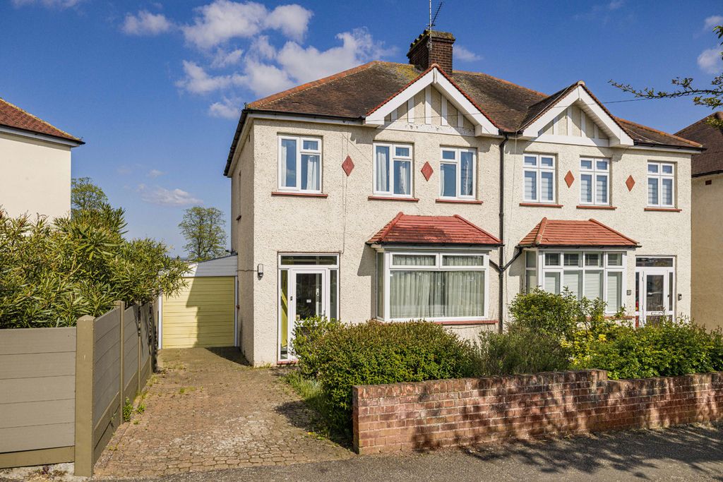 Property photo 1 of 12