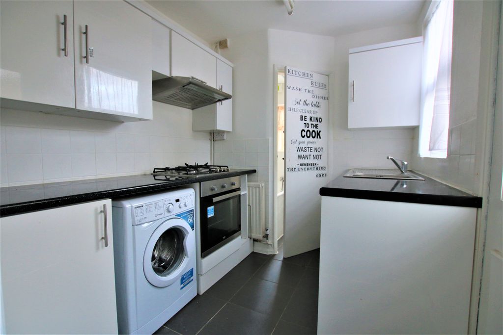 Property photo 2 of 7 Img_1605